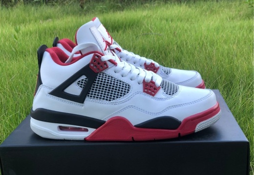 Air Jordan 4  Retro Fire Red 2012 308497  40---47.5
